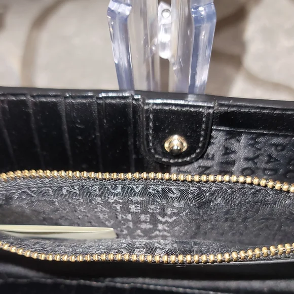 Kate Spade Patterson Drive Braylon Black Wallet in Pebbled Leather. EUC - Picture 14 of 15